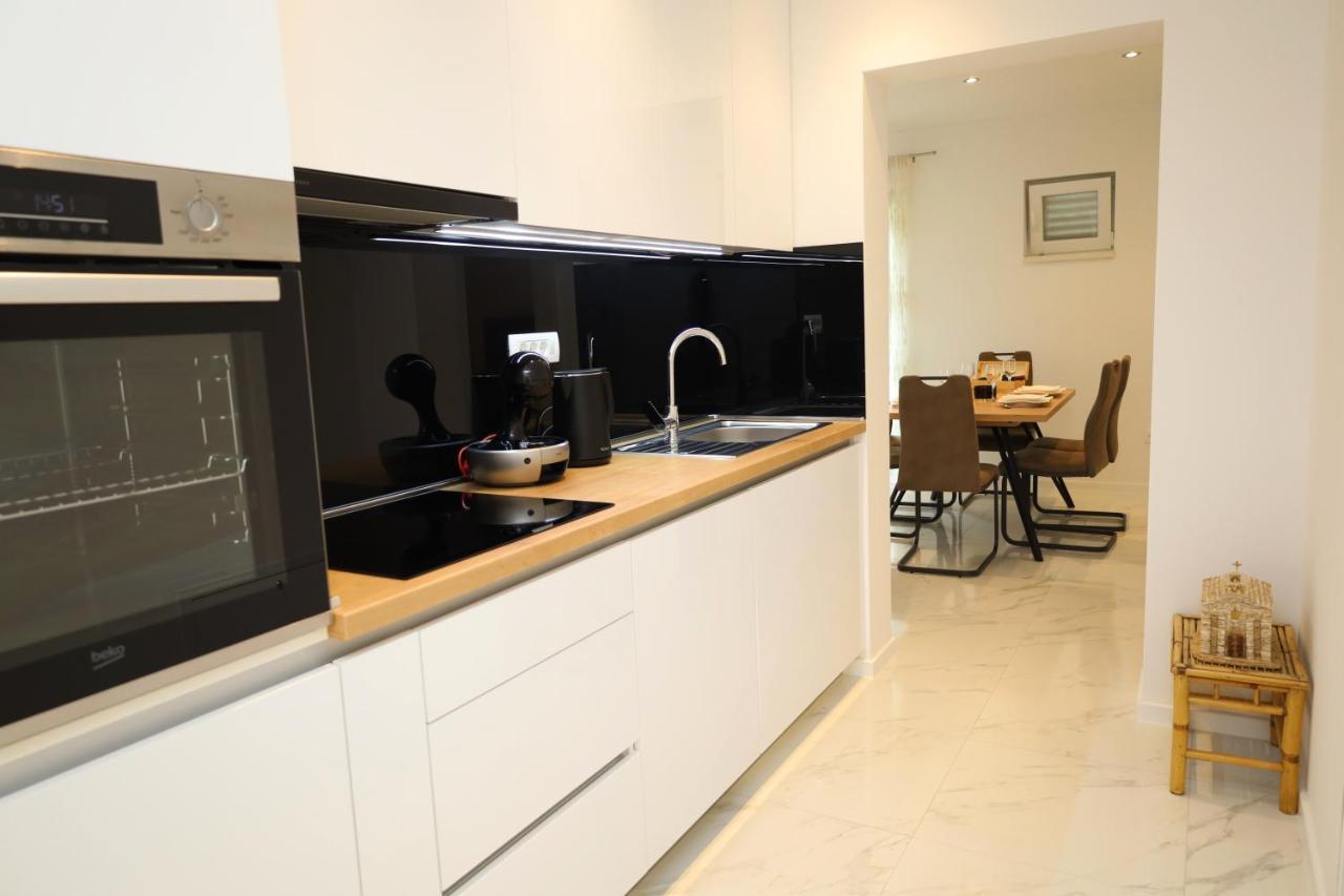 Dalmata D Apartamento Podstrana Exterior foto